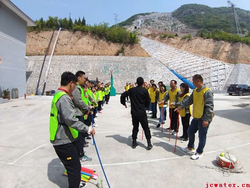 公司舉辦“慶五一、迎五四”職工文體活動(dòng)